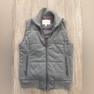 Banana Republic Men's Gray Vest